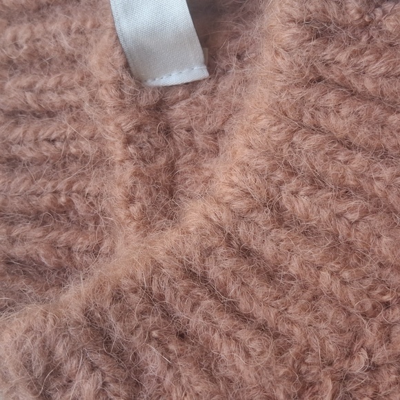 IM VELY cozy Pink Sweater - Picture 6 of 6